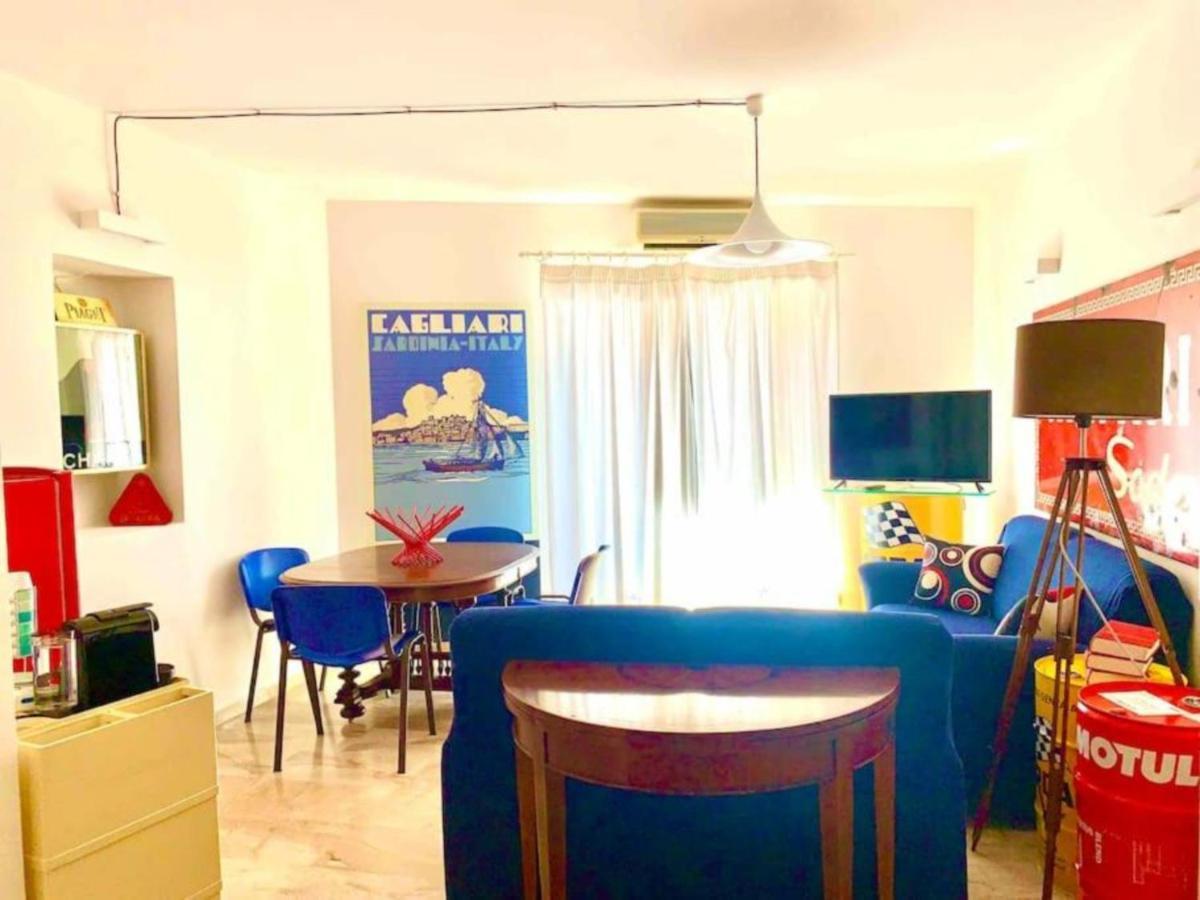 Appartamento Cagliari Centro Con Vista Sul Porto Eksteriør bilde